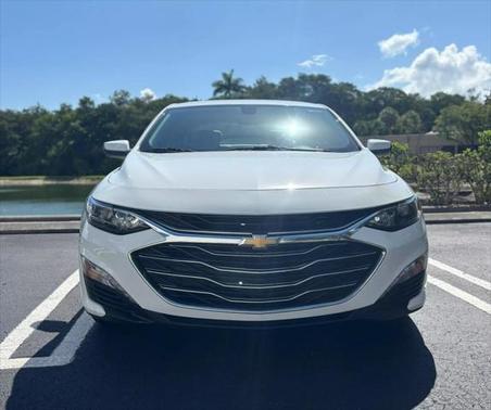 2022 Chevrolet Malibu FWD LT