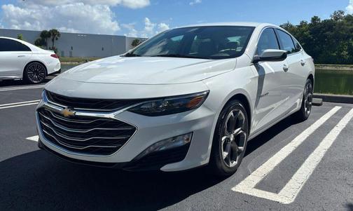 2022 Chevrolet Malibu FWD LT