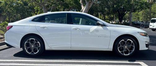 2022 Chevrolet Malibu FWD LT