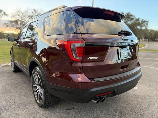 2018 Ford Explorer Sport