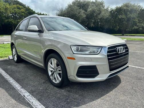 2017 Audi Q3 2.0T Premium