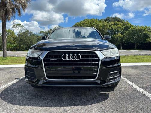 2017 Audi Q3 2.0T Premium Plus
