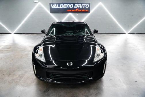 Magnetic Black 2017 Nissan 370Z Base