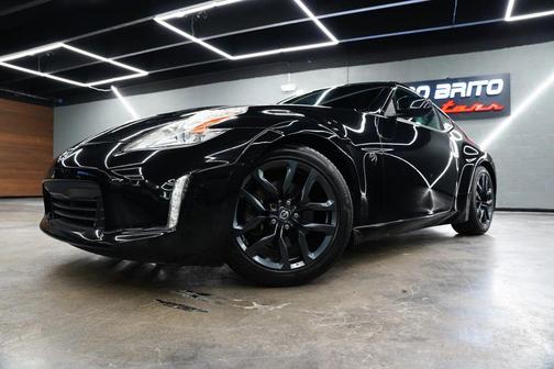 Magnetic Black 2017 Nissan 370Z Base