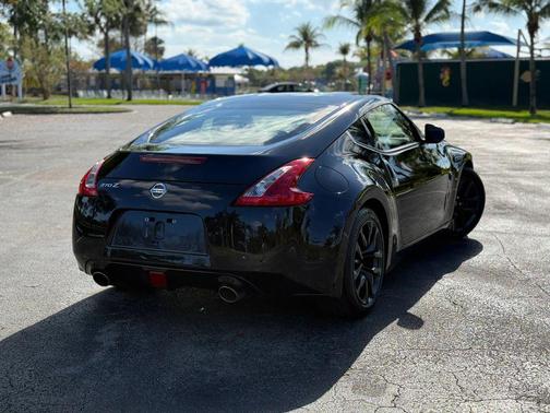Magnetic Black 2017 Nissan 370Z Base