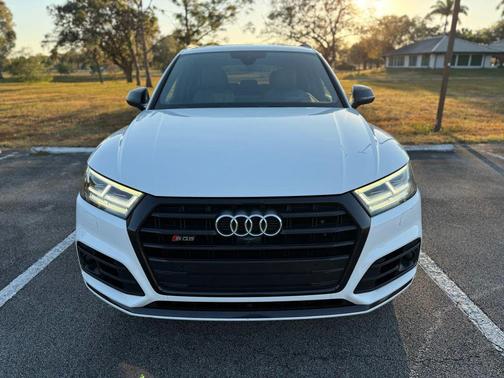 2020 Audi SQ5 3.0T Prestige
