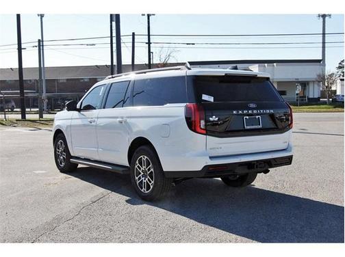 2026 Ford Expedition Max Active