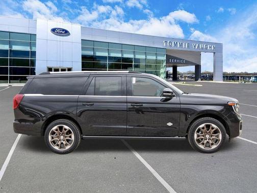 Agate Black Metallic 2026 Ford Expedition Max King Ranch