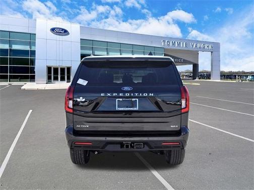 2026 Ford Expedition Max Active
