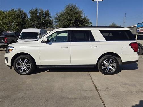 2024 Ford Expedition Max XLT