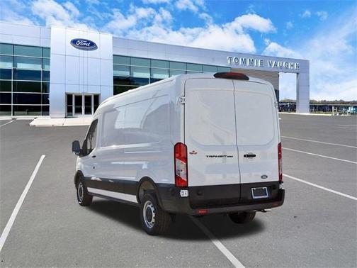 2026 Ford Transit-250 148 WB Medium Roof Cargo