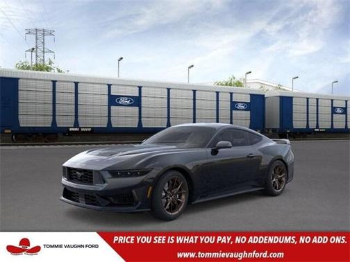 2025 Ford Mustang Dark Horse