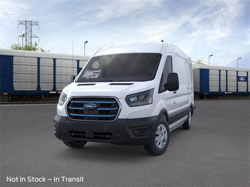2025 Ford E-Transit Base