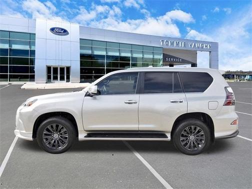 2023 Lexus GX 460 Base