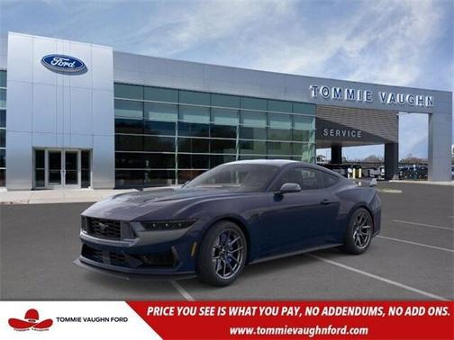 2025 Ford Mustang Dark Horse