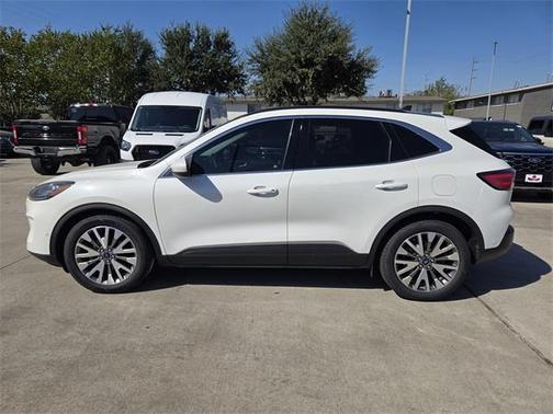 2021 Ford Escape Titanium Hybrid