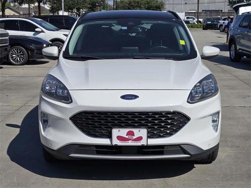 2021 Ford Escape Titanium Hybrid