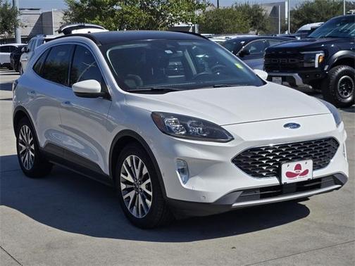 2021 Ford Escape Titanium Hybrid
