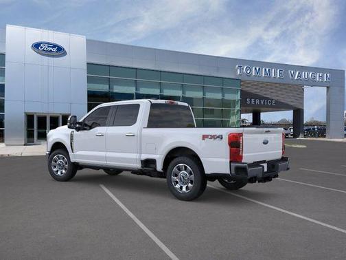 Oxford White 2026 Ford F-250 Lariat