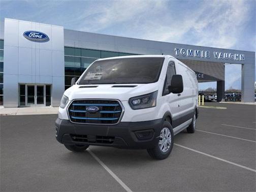 2025 Ford E-Transit Base