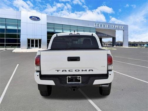 2023 Toyota Tacoma TRD Off Road