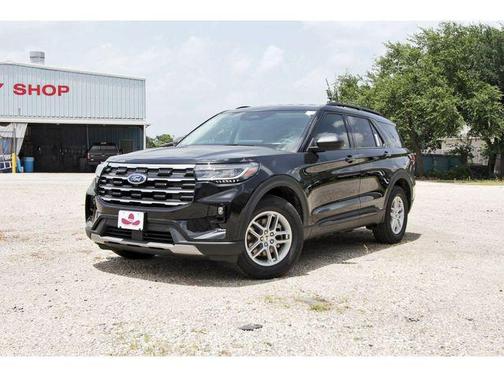 Agate Black Metallic 2026 Ford Explorer Active