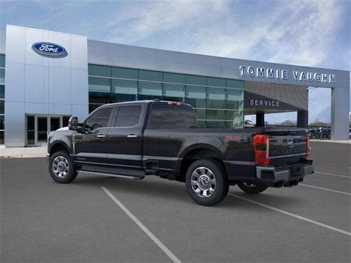 2025 Ford F-350 Lariat Super Duty