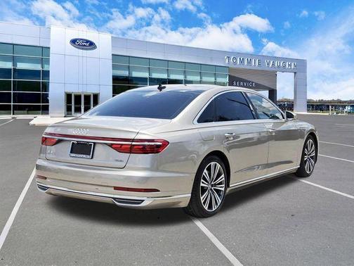 Savannah Beige Pearl Effect 2020 Audi A8 L 60