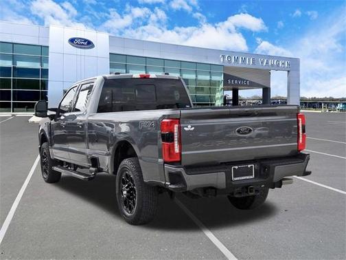 2023 Ford F-350 Lariat Super Duty