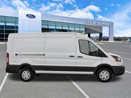 2023 Ford E-Transit Base