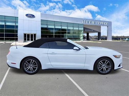 2017 Ford Mustang EcoBoost Premium