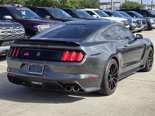 2016 Ford Shelby GT350 Base