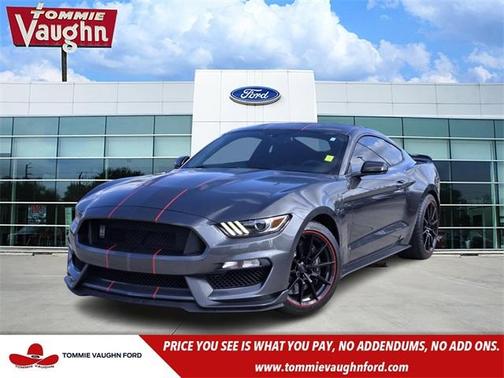2016 Ford Shelby GT350 Base