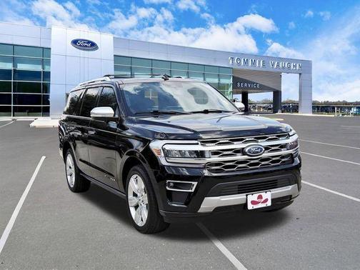 Black Metallic 2023 Ford Expedition Platinum