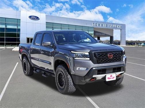 2023 Nissan Frontier PRO-X