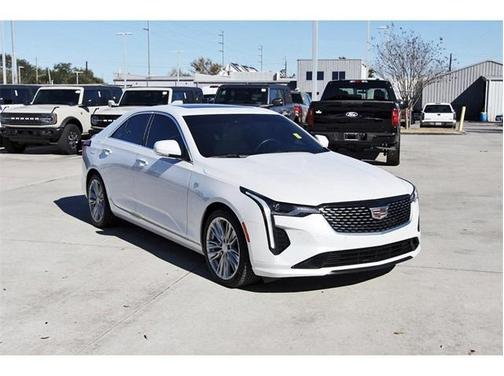 2023 Cadillac CT4 Premium Luxury