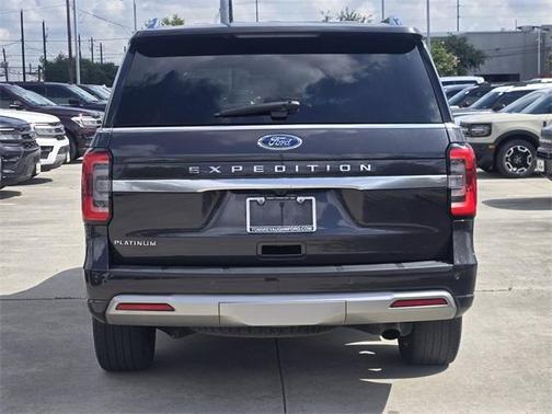 2022 Ford Expedition Platinum