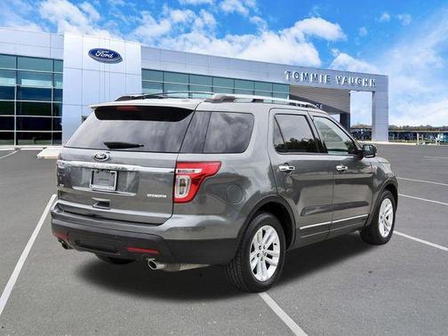 Sterling Gray Metallic 2013 Ford Explorer XLT