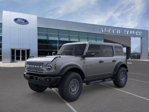 Carbonized Gray Metallic 2025 Ford Bronco Badlands
