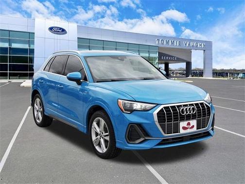 2020 Audi Q3 45 S line Premium