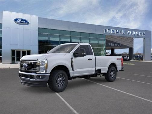 2025 Ford F-350 XLT