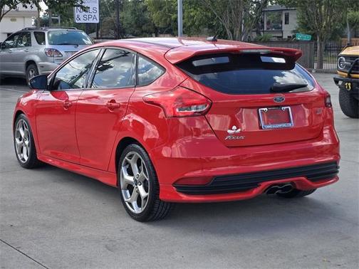 2016 Ford Focus ST Base