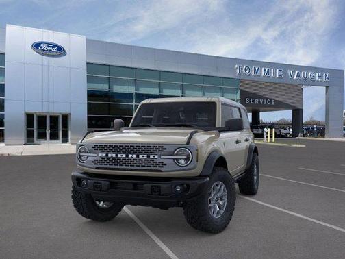 Desert Sand 2025 Ford Bronco Badlands