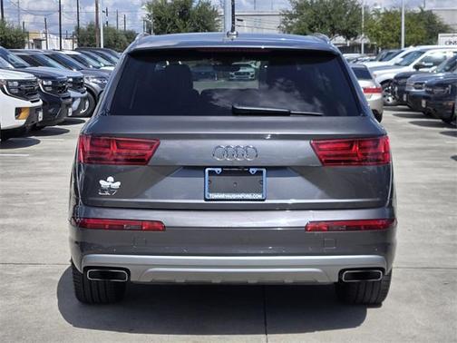 2019 Audi Q7 55 Premium