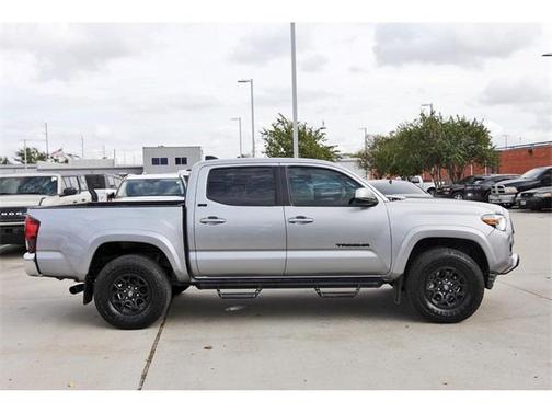 2020 Toyota Tacoma SR5
