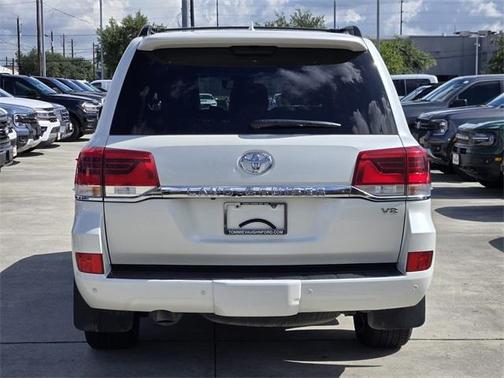 2021 Toyota Land Cruiser Base (A8)