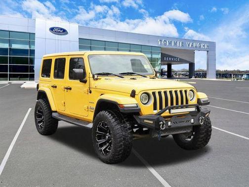 Hellayella Clearcoat 2019 Jeep Wrangler Unlimited Sahara