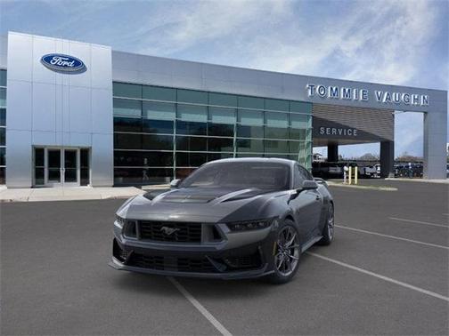 2025 Ford Mustang Dark Horse