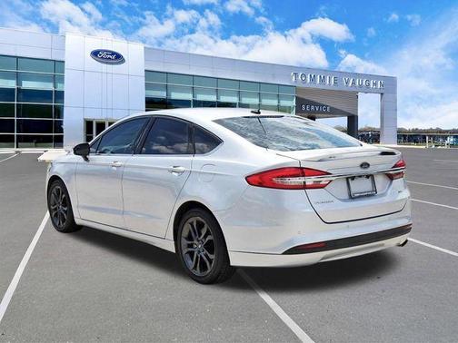 Ingot Silver 2018 Ford Fusion SE