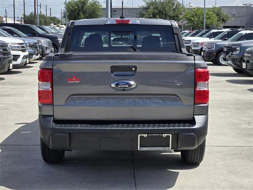 2022 Ford Maverick Lariat